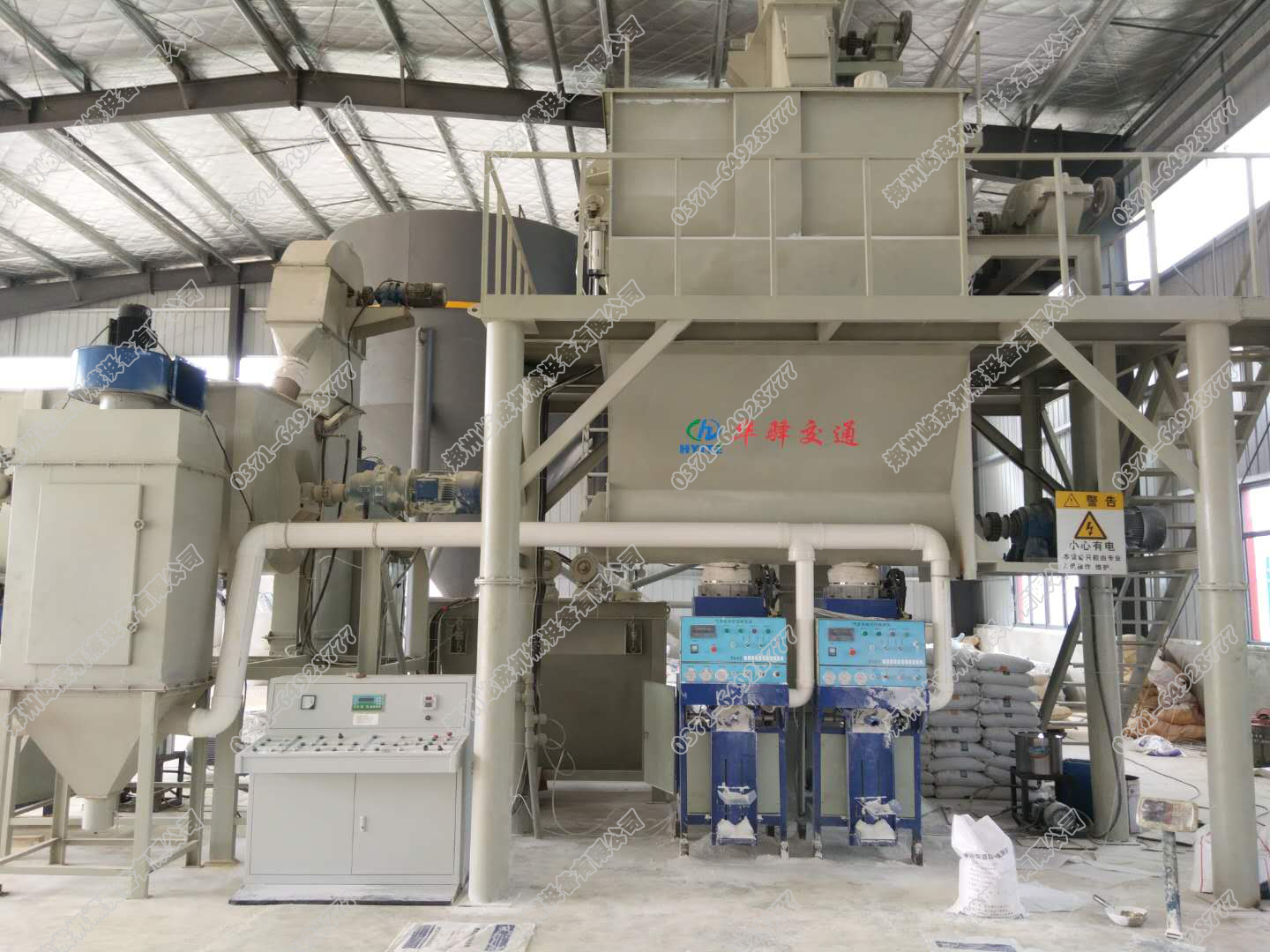 四川華驛交通標(biāo)線涂料設(shè)備